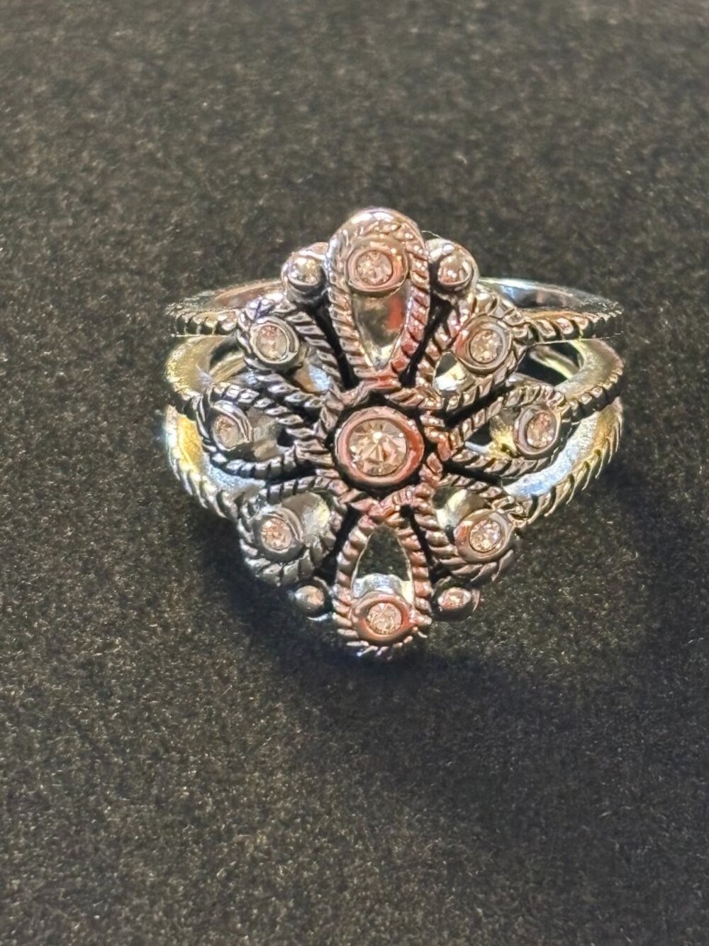 Vintage Premier Designs Naomi Silver Tone Open Work Medallion w/ Crystals Ring